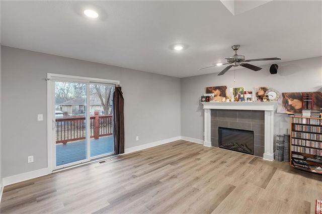 2312 NE 72ND Street, Kansas City, MO 64118