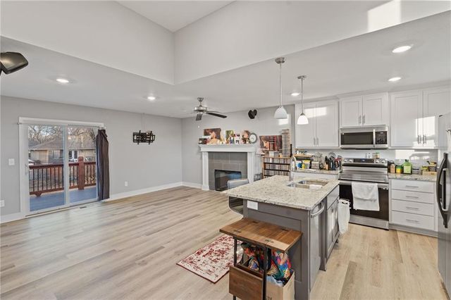 2312 NE 72ND Street, Kansas City, MO 64118