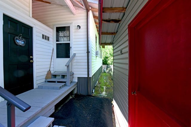 1066 Konahetah Road, Hiawassee, GA 30546