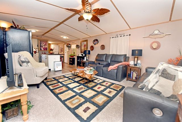 1066 Konahetah Road, Hiawassee, GA 30546