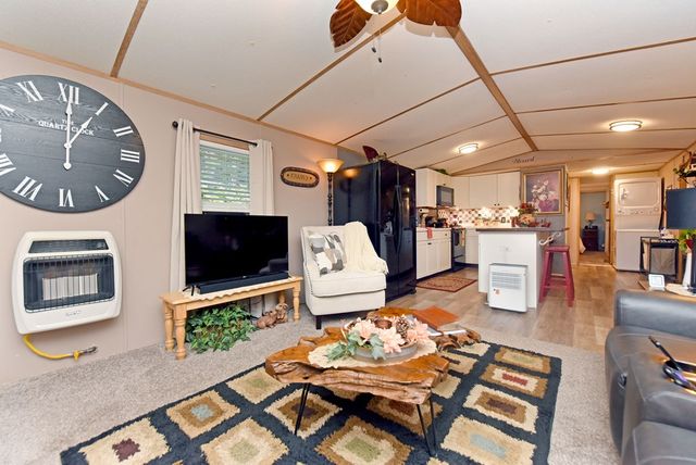 1066 Konahetah Road, Hiawassee, GA 30546