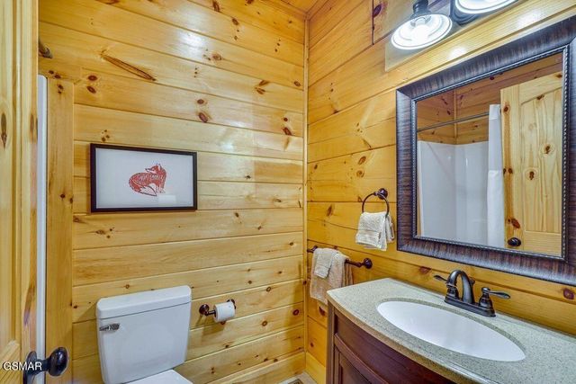 2178 Bear Haven Way, Sevierville, TN 37876