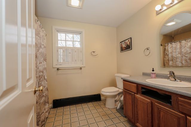 57 Lyndsey Lane, Weare, NH 03281