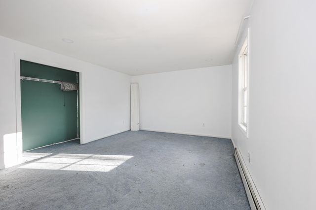 57 Lyndsey Lane, Weare, NH 03281