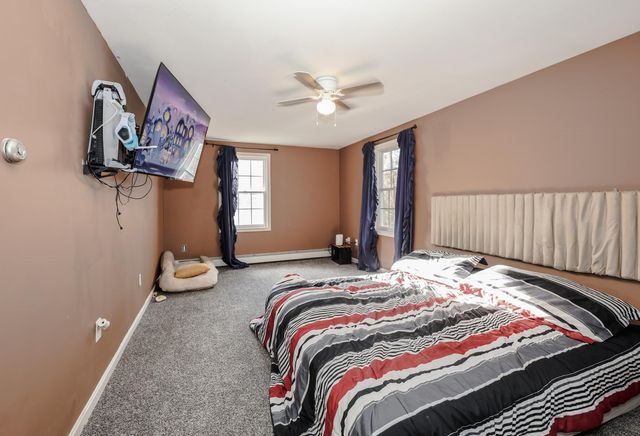 57 Lyndsey Lane, Weare, NH 03281