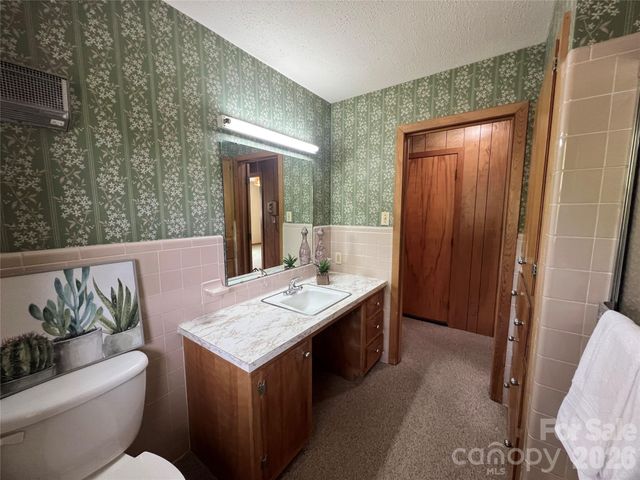 1004 Hoke Street, Kannapolis, NC 28081