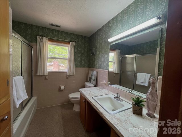 1004 Hoke Street, Kannapolis, NC 28081