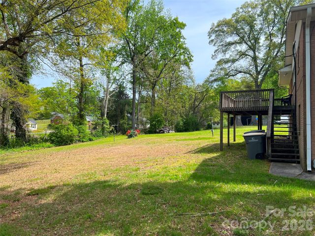 1004 Hoke Street, Kannapolis, NC 28081