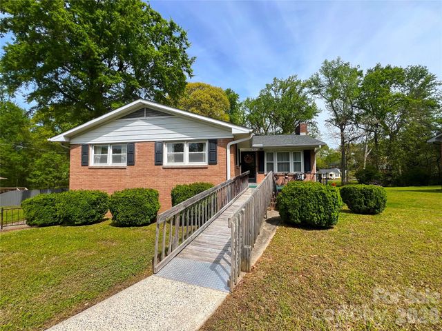 1004 Hoke Street, Kannapolis, NC 28081