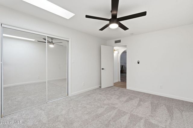 4017 E DAHLIA Drive, Phoenix, AZ 85032