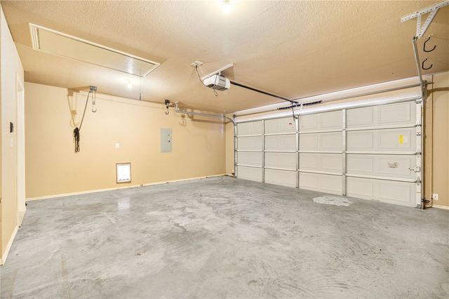 4394 W Sweetgum Lane, Fayetteville, AR 72704