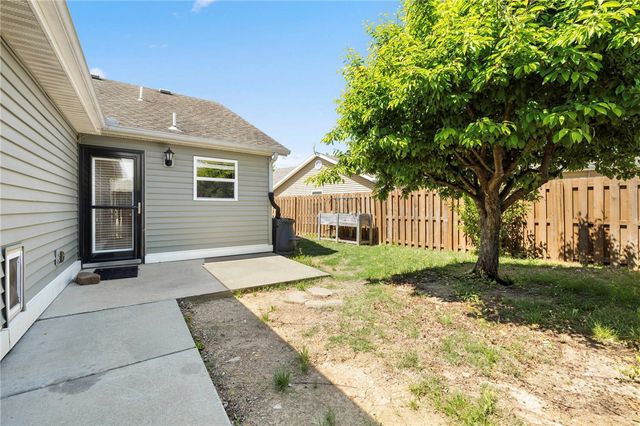 4394 W Sweetgum Lane, Fayetteville, AR 72704