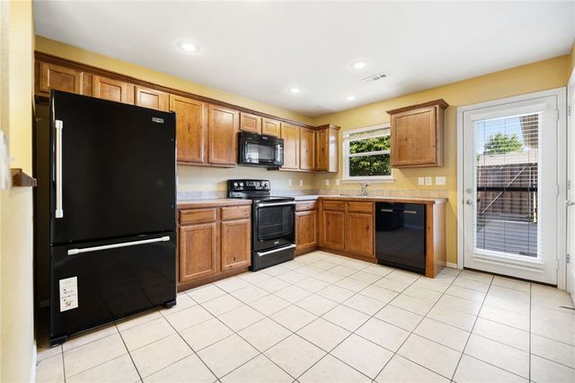 4394 W Sweetgum Lane, Fayetteville, AR 72704