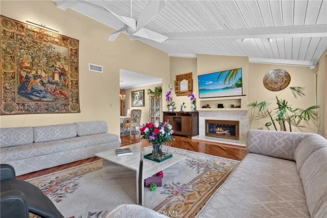 2740 Cardinal Drive, Costa Mesa, CA 92626