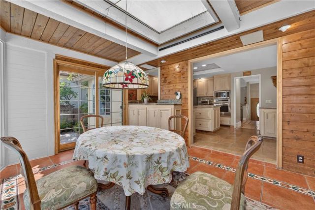 2740 Cardinal Drive, Costa Mesa, CA 92626