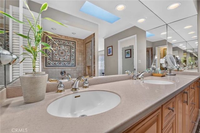2740 Cardinal Drive, Costa Mesa, CA 92626