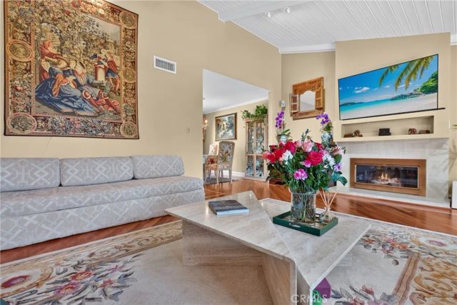 2740 Cardinal Drive, Costa Mesa, CA 92626