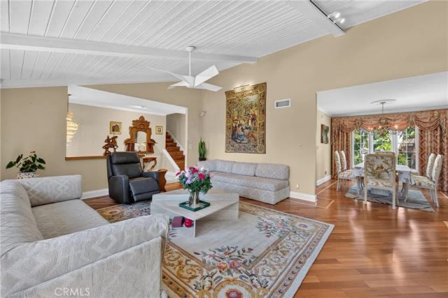 2740 Cardinal Drive, Costa Mesa, CA 92626