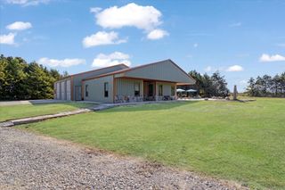 7250 N Fm 273, Ivanhoe, TX 75447