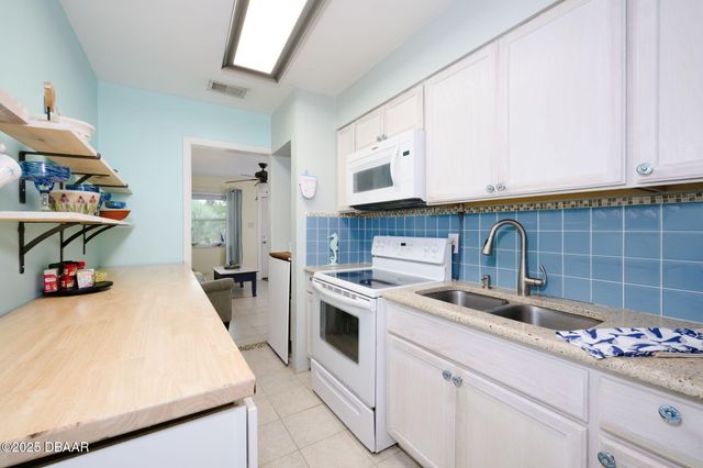 2 Cypress Circle, Ormond Beach, FL 32176