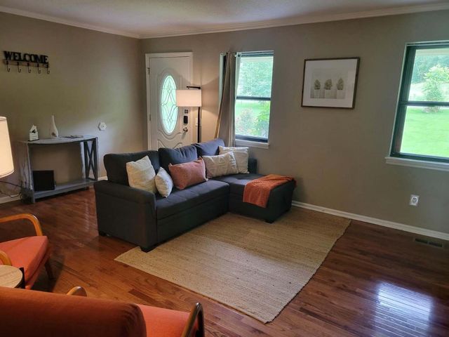 404 Keller Road, Rossville, GA 30741