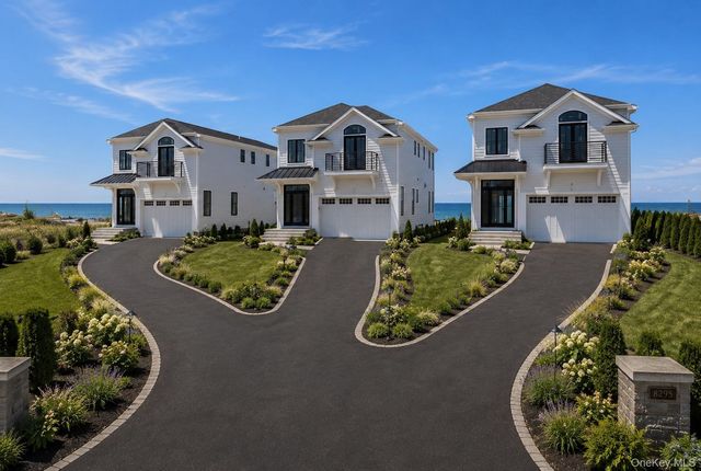 33A Bayville Avenue, Bayville, NY 11709