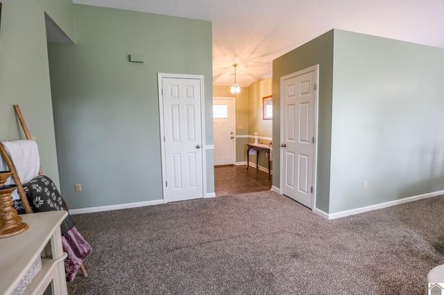 6955 Lindview Dr, Paducah, KY 42001