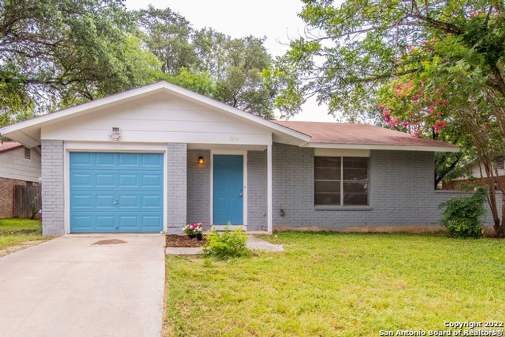 7430 SADDLEWOOD ST, San Antonio, TX 78238