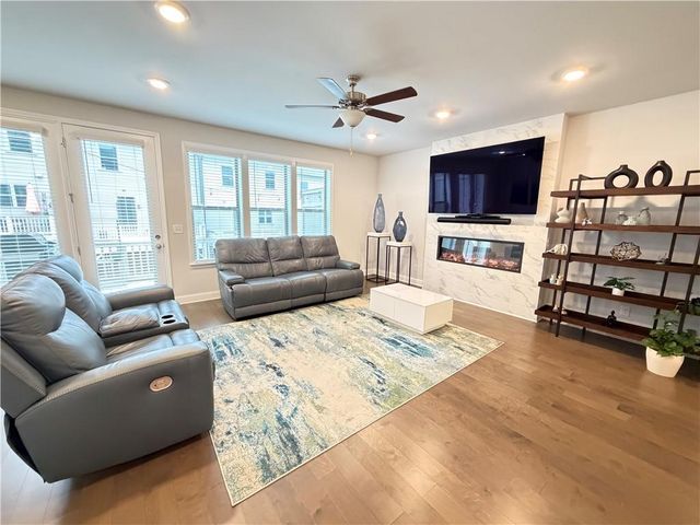 4236 Hickory Pine Alley, Doraville, GA 30360