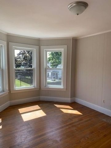 15 Lester 1, Needham, MA 02494
