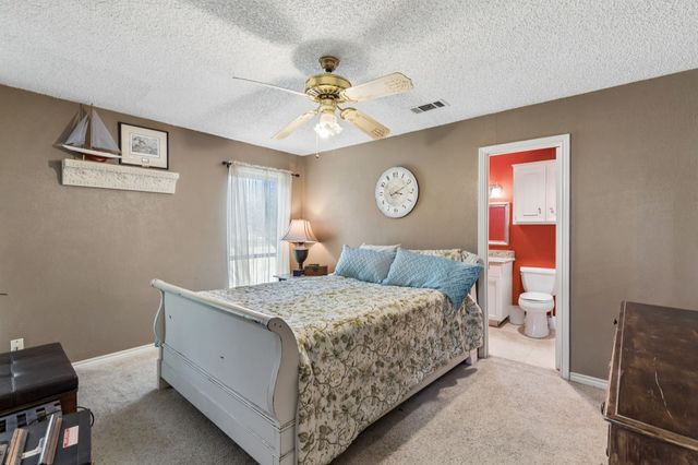 17 Hillside Drive, Fate, TX 75087