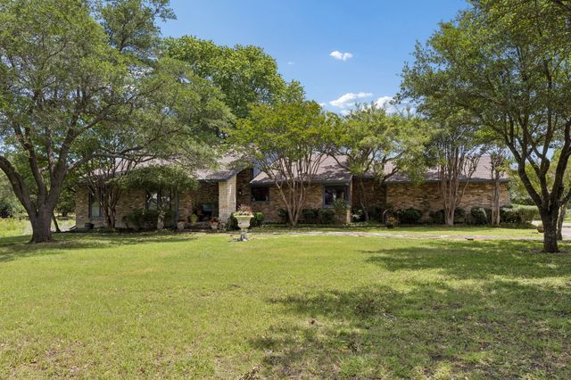 17 Hillside Drive, Fate, TX 75087