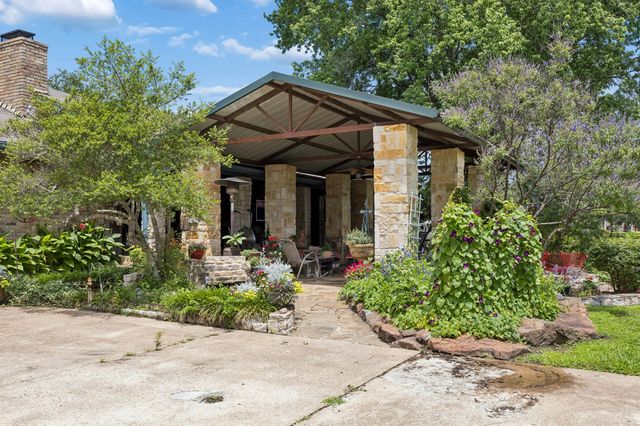 17 Hillside Drive, Fate, TX 75087