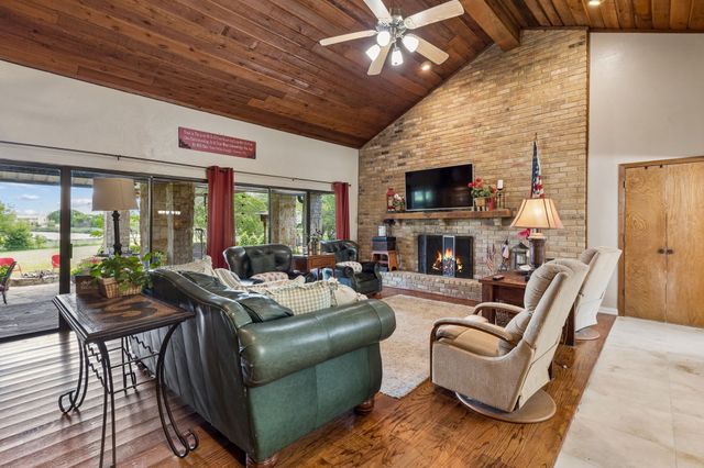 17 Hillside Drive, Fate, TX 75087