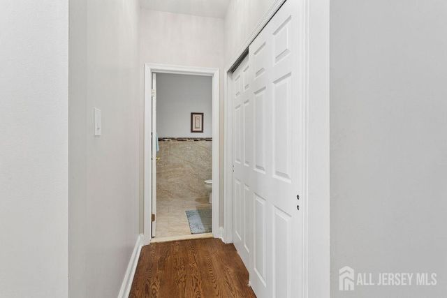 30 Larkspur Drive, South Brunswick, NJ 08810