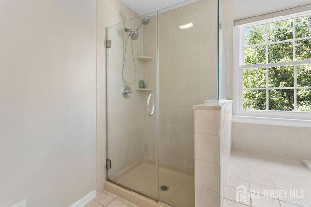 30 Larkspur Drive, South Brunswick, NJ 08810