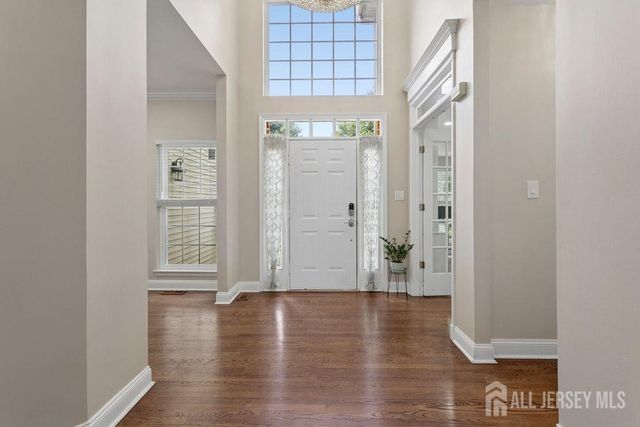 30 Larkspur Drive, South Brunswick, NJ 08810