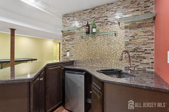30 Larkspur Drive, South Brunswick, NJ 08810