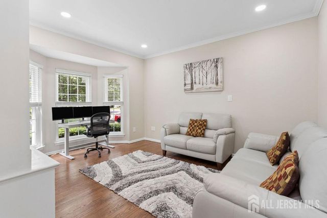 30 Larkspur Drive, South Brunswick, NJ 08810