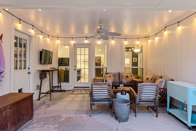 6708 McCallum Boulevard, Dallas, TX 75252