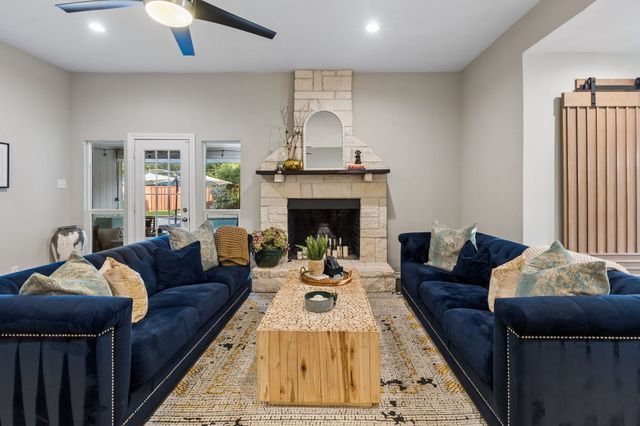 6708 McCallum Boulevard, Dallas, TX 75252