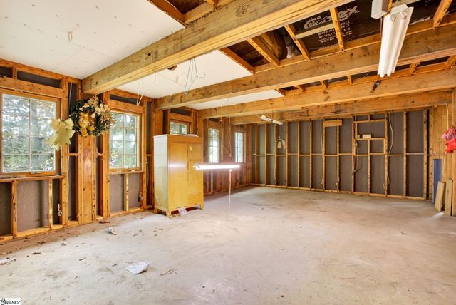 245 Lyman Lake Road, Lyman, SC 29365