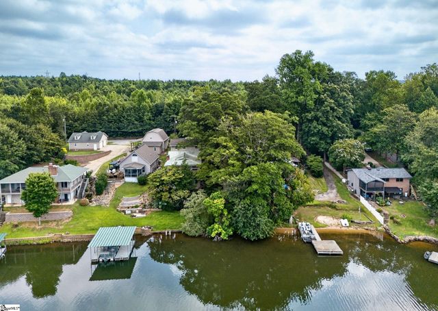 245 Lyman Lake Road, Lyman, SC 29365