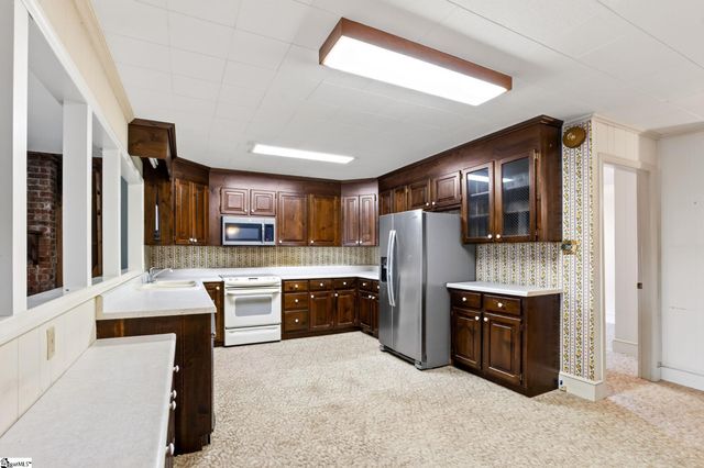 245 Lyman Lake Road, Lyman, SC 29365