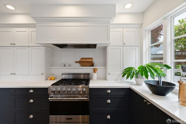 2 Rosewood Drive, San Francisco, CA 94127