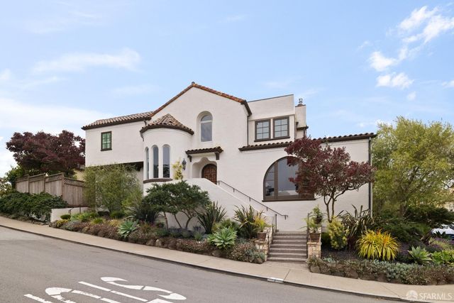2 Rosewood Drive, San Francisco, CA 94127
