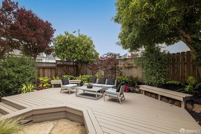 2 Rosewood Drive, San Francisco, CA 94127
