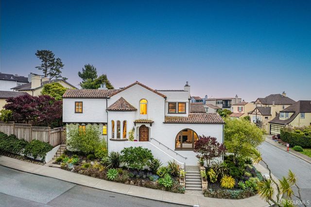 2 Rosewood Drive, San Francisco, CA 94127