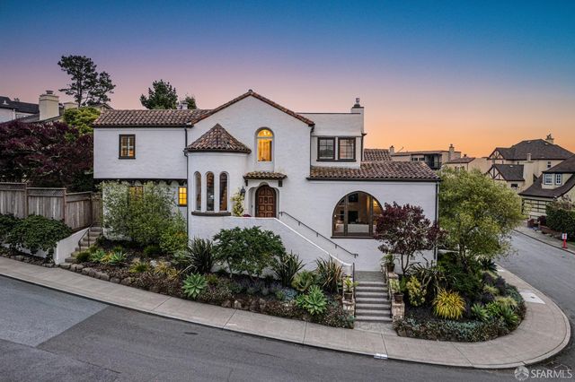 2 Rosewood Drive, San Francisco, CA 94127