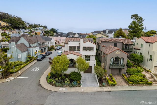 2 Rosewood Drive, San Francisco, CA 94127